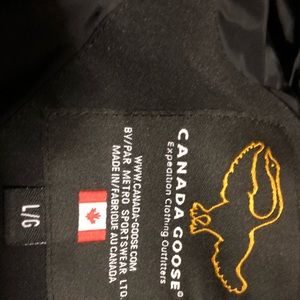 A women vest black for day sale